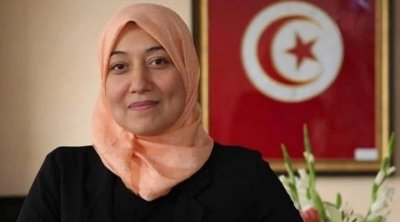حركة النهضة : قرار منع سيدة الونيسي من السفر تعسفي ولا يعتمد على أيّ سند قضائي