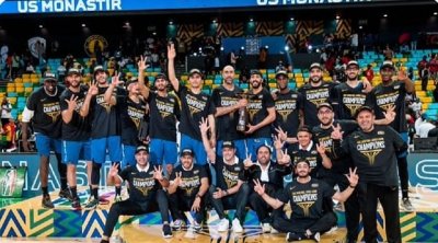 أوباما يهنّئ الاتحاد الرياضي المنستيري (صورة)