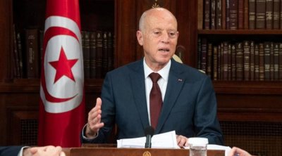 اليوم : تسليم مسودة الدستور الجديد الى رئيس الجمهورية