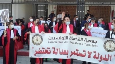 Le ministère de la Justice ordonne le versement de l’indemnité de révocation des magistrats limogés