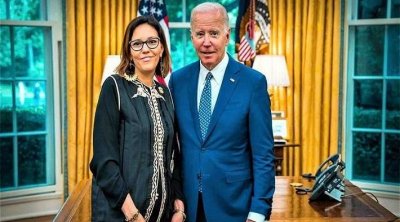 جو بايدن يستقبل سفيرة تونس بواشنطن حنان التاجوري