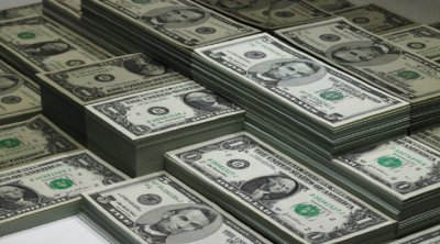 بلومبيرغ: مصر وتونس من بين الدول المرجح تعثرها في سداد ديونها الخارجية