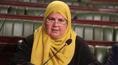 مباركة عواينية : جماعة الحقوق والحريات المفجوعين على المثليين والرويق أذاكا لا يردهم