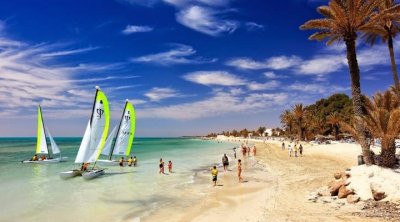 ارتفاع عائدات السياحة بـ 66 بالمائة في جويلية الفارط