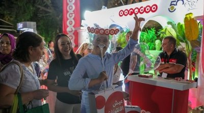 En photos : Ooredoo fait le bonheur des enfants de l’association " Arc en Ciel " au Festival Carthage