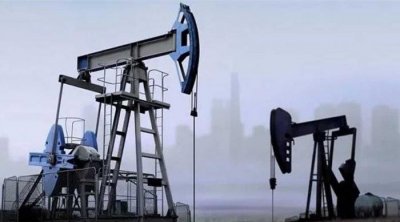 أسعار النفط تتراجع إلى أدنى مستوى منذ فيفري 2022