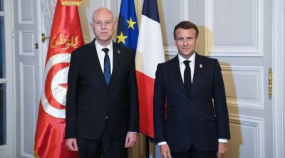 Macron : Le référendum sur la constitution est une étape importante dans le processus de transition 