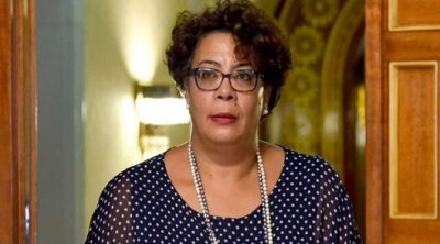 سعيدة قراش : قيس سعيد رجعي و معادي لحقوق المرأة