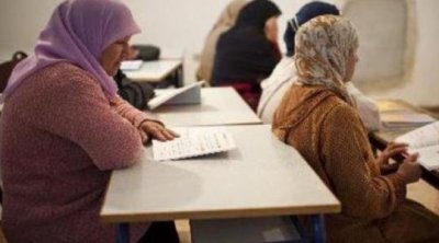 تونس : تسجيل مليون أمّي خلال الـ10 سنوات الأخيرة
