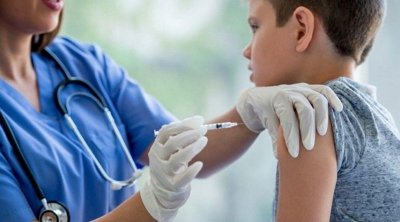 كورونا: وزارة الصحة تنظم حملة تلقيح للأطفال بمناسبة العودة المدرسية