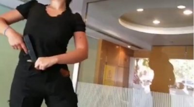 لبنان.. امرأة مسلحة تحتجز رهائن داخل مصرف