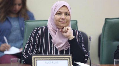 لطيفة الحباشي تتحصل على جواز سفرها 