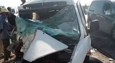 السبيخة: وفاة شخص وإصابة 7 آخرين فى حادث سيارة أجرة