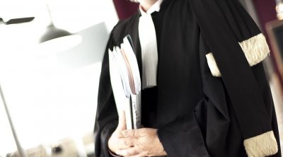 العاصمة : بطاقة إيداع بالسجن في حق محامي بتهمة الإحتيال