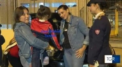 تفاصيل جديدة عن عائلة الطفلة التي وصلت إلى ايطاليا بمفردها