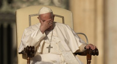 البابا فرانسيس يعترف : القساوسة والراهبات يشاهدون المواد الإباحية وهذه رذيلة