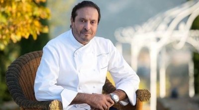 رحيله صدم محبيه.. شقيقة الشيف أسامة السيد تكشف سبب وفاته