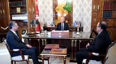 قيس سعيّد: كبار المحتكرين ينكلون بالمواطنين 