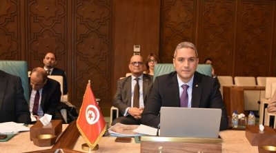 Belhassine appelle à lever les entraves limitant le déferlement du tourisme interarabe