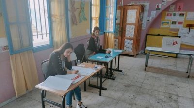التشريعية : 135 ألف تونسي أدلوا بأصواتهم الى حدود الساعة 9.30