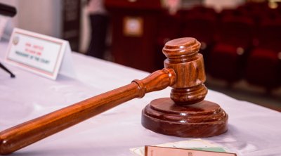 Tunisie : 13 magistrats révoqués devant le pôle antiterroriste