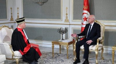 رئيس الدولة يدعو مجددا إلى تطهير البلاد 