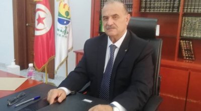 رئيس الدولة يقيل والي صفاقس ... و الأخير يعلق 