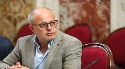 نبيل حجي: قيس سعيّد فشل وانتهى سياسيا وعليه الرحيل