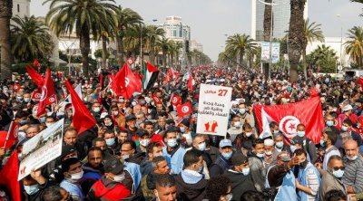 النهضة تدعو للنزول بكثافة إلى الشارع يوم 14 جانفي