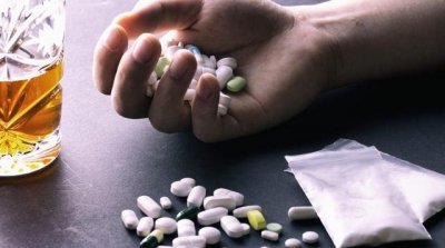 دراسة تكشف إرتفاع لاستهلاك الكحول والمخدرات في صفوف التلاميذ التونسيين