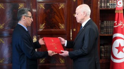 سعيّد: المتاجرون بالفقر والبؤس يستغلون الأوضاع لتفكيك المجتمع (فيديو)