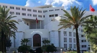 وزارة الخارجية تكلف ديبلوماسيا من سفارة تونس ببيروت لمتابعة أوضاع التونسيين في سوريا 