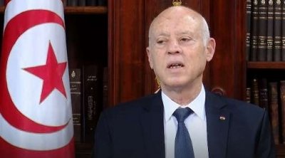 قيس سعيد: لم نحجب صحيفة واحدة ولم نلاحق أيّ صحفي (فيديو)