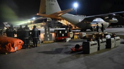 وصول فريق الإغاثة التونسي قادما من تركيا (صور)