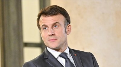 ماكرون: الاقتصاد الروسي يعاني كثيرا والإحصائيات الرسمية دعاية