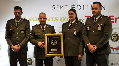 بالصور : إدارة حرس المرور تتحصل على جائزة المقود الذهبي للسلامة المرورية