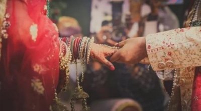 وفاة عروس ليلة زواجها.. والعائلة تستبدلها بأختها لاستكمال مراسم الحفل