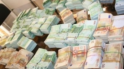 حجز مبلغ  300 مليون في المهدية 