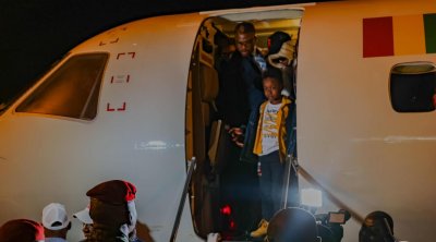 وزير الخارجية : أزمة المهاجرين الأفارقة في بلادنا مفتعلة