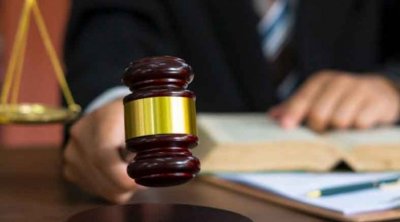 تونس : شهرين سجن في حق أشخاص أحرقوا علم أمريكا