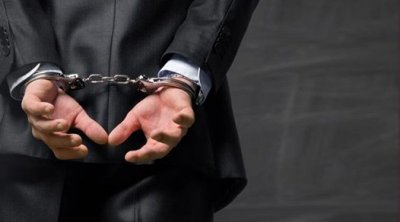 4 سنوات سجنا وخطية بـ350 مليون ضد إطار بالحرس الوطني