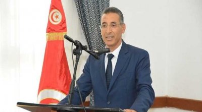 إستقالة وزير الداخلية توفيق شرف الدين 