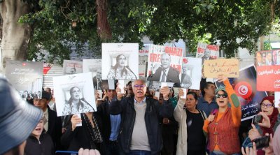 تونس : وقفة احتجاجية للمطالبة بالإفراج عن الموقوفين السياسيين
