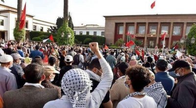 عشرات المغاربة يتظاهرون في الرباط تضامنًا مع فلسطين