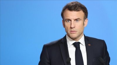 France : Macron annonce un milliard d’euros supplémentaires par an pour le lycée professionnel