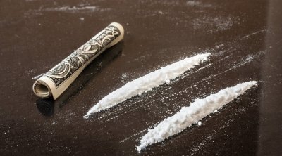 السجن 15 عاما لهولندي و مرافقه متورطان في شبكة مخدرات تنشط بين تونس و هولندا 