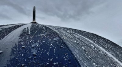 طقس السبت.. أمطار متفرقة ورعدية ورياح قوية