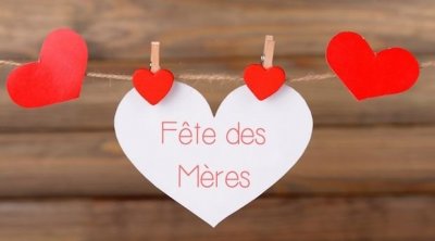 البريد التونسي يؤمن حصة عمل يوم الأحد لتوزيع باقات زهور بمناسبة عيد الأمهات 