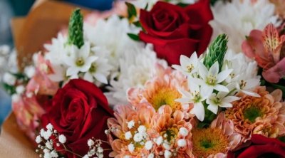 Fête des mères : La Poste Tunisienne assurera une séance de travail dimanche pour la livraison des bouquets de fleurs