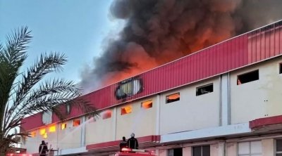 حريق ضخم بمصنع في قصر هلال بالمنستير